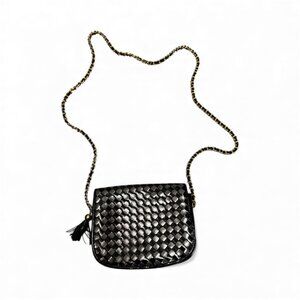 Suzy Smith Patent Crossbody Purse | Y2K | Gold Chain Strap